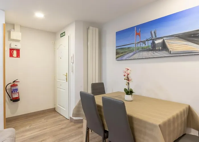 Hall V By Aston بلباو