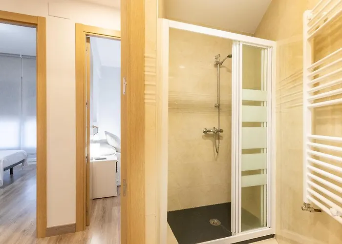 Hall V By Aston * بلباو